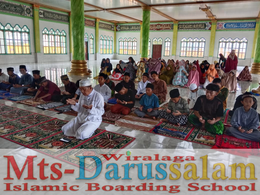 Semarak Peringatan Hari Santri Nasional 2024 PON-PES Darussalam Wiralaga Semarak Peringatan Hari Santri Nasional 2024 PON-PES Darussalam Wiralaga