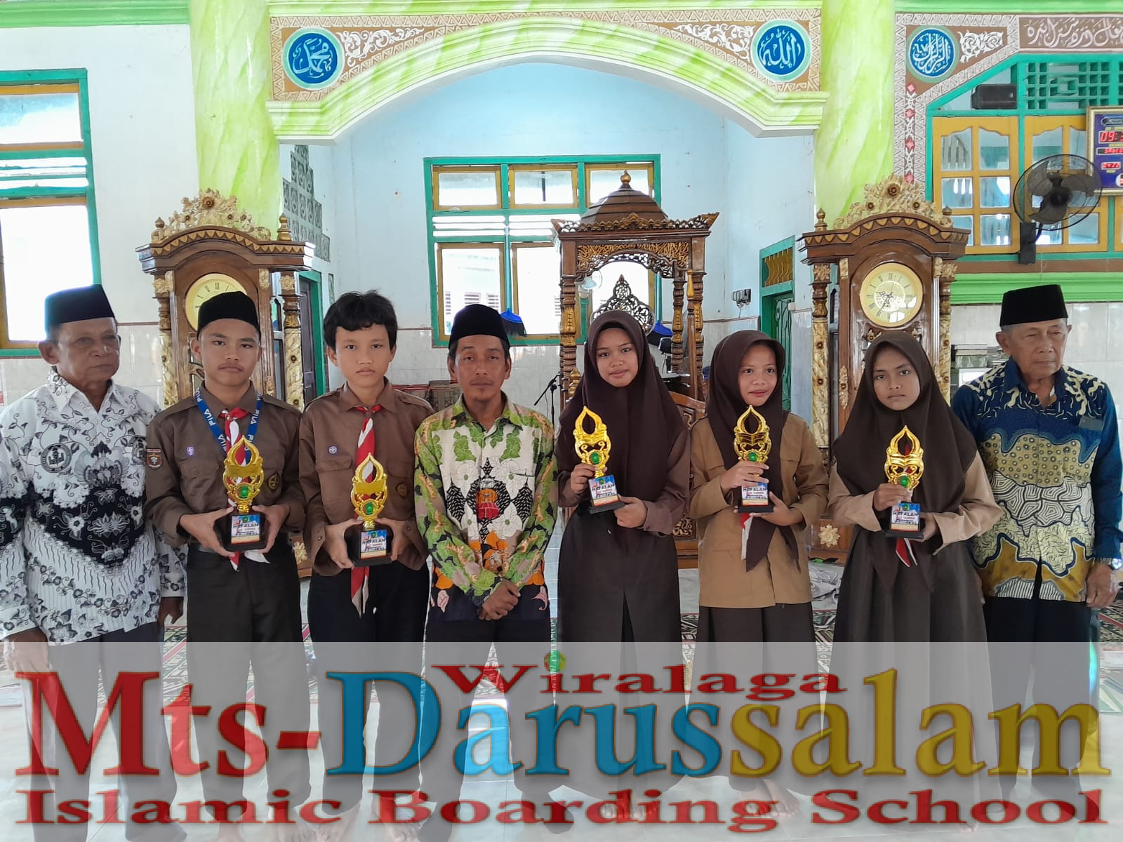 Pondok Pesantren Darussalam dan MTS Darussalam Wiralaga Laksanakan Pembagian Rapor Semester Ganjil Tahun Pelajaran 2025/2026 Pondok Pesantren Darussalam dan MTS Darussalam Wiralaga Laksanakan Pembagian Rapor Semester Ganjil Tahun Pelajaran 2025/2026